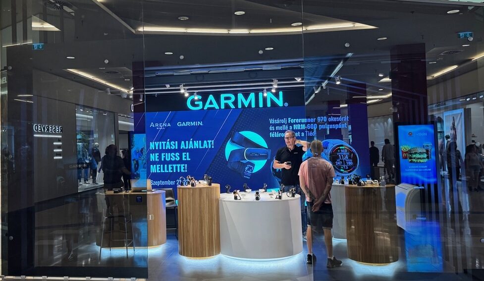 GARMIN POP UP STORE az ARENA MALL-ban
